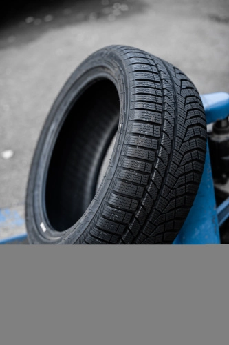 фото протектора и шины Ice Blazer Alpine EVO1 Шина Sailun ICE BLAZER Alpine EVO1 215/45 R16 90V